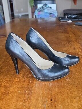 Nine West Black Leather High Heel Pumps